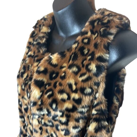 Forever 21 faux fur leopard long line sleeveless cardigan beltedmedium mob wife - Picture 2 of 6